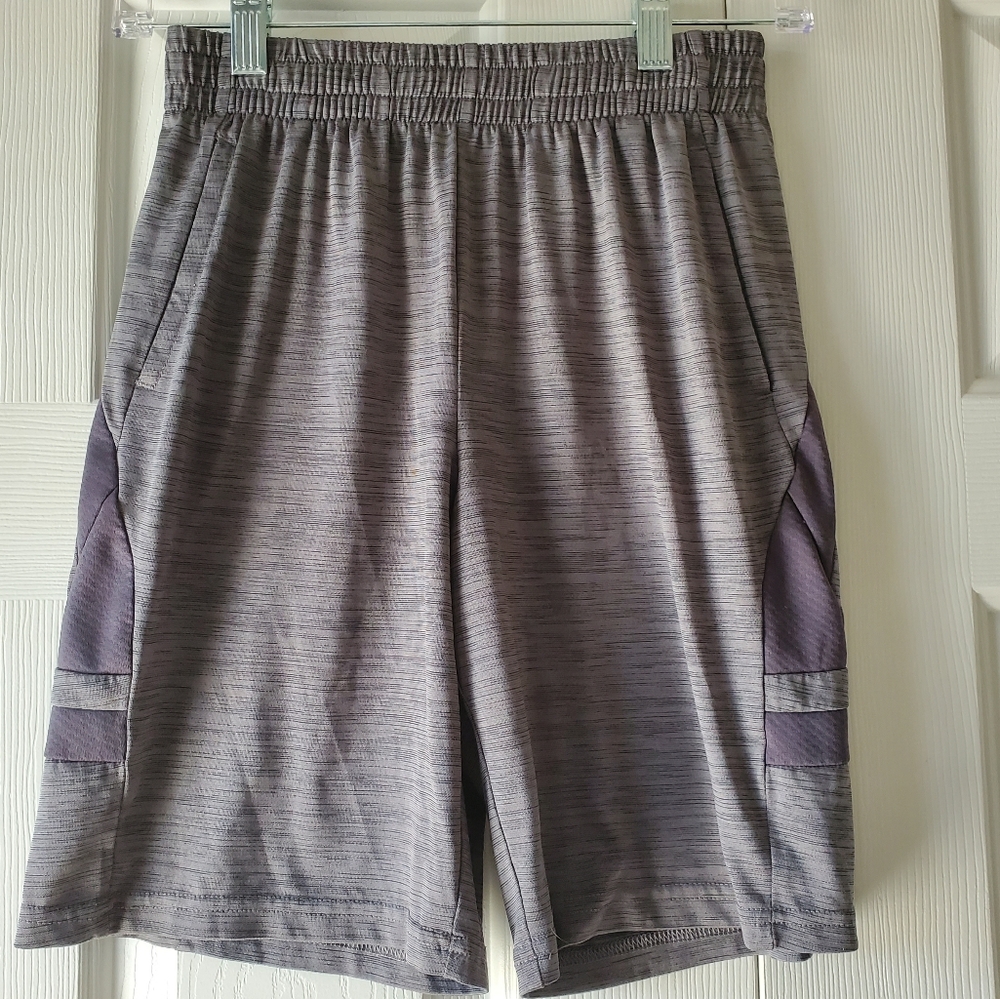 Tekgear Boys Medium Light Grey Shorts w/ Dark Grey Stripe